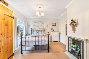 Photo 16- click for photo gallery